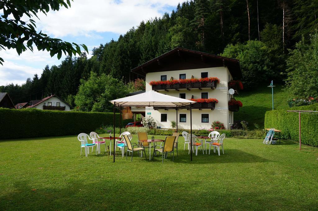 Bed and Breakfast Haus Peter Latschach ober dem Faakersee Exterior foto